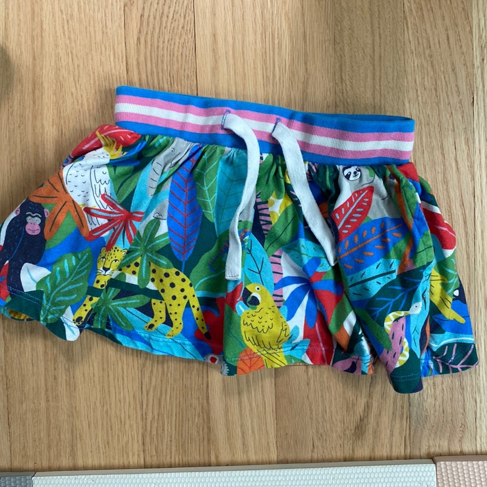 MINI BODEN: Skirt w shorts 3-4Y